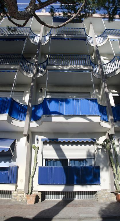 Residence Costa Templada Ventimiglia Ruang foto