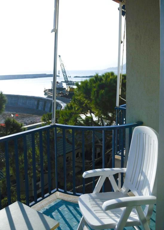 Residence Costa Templada Ventimiglia Ruang foto